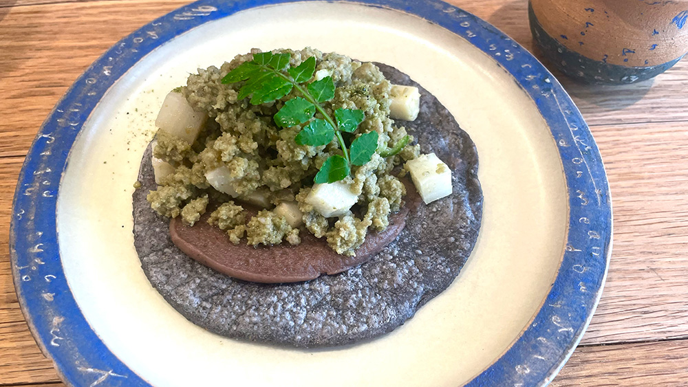 筍と山椒のチョリソーベルデ